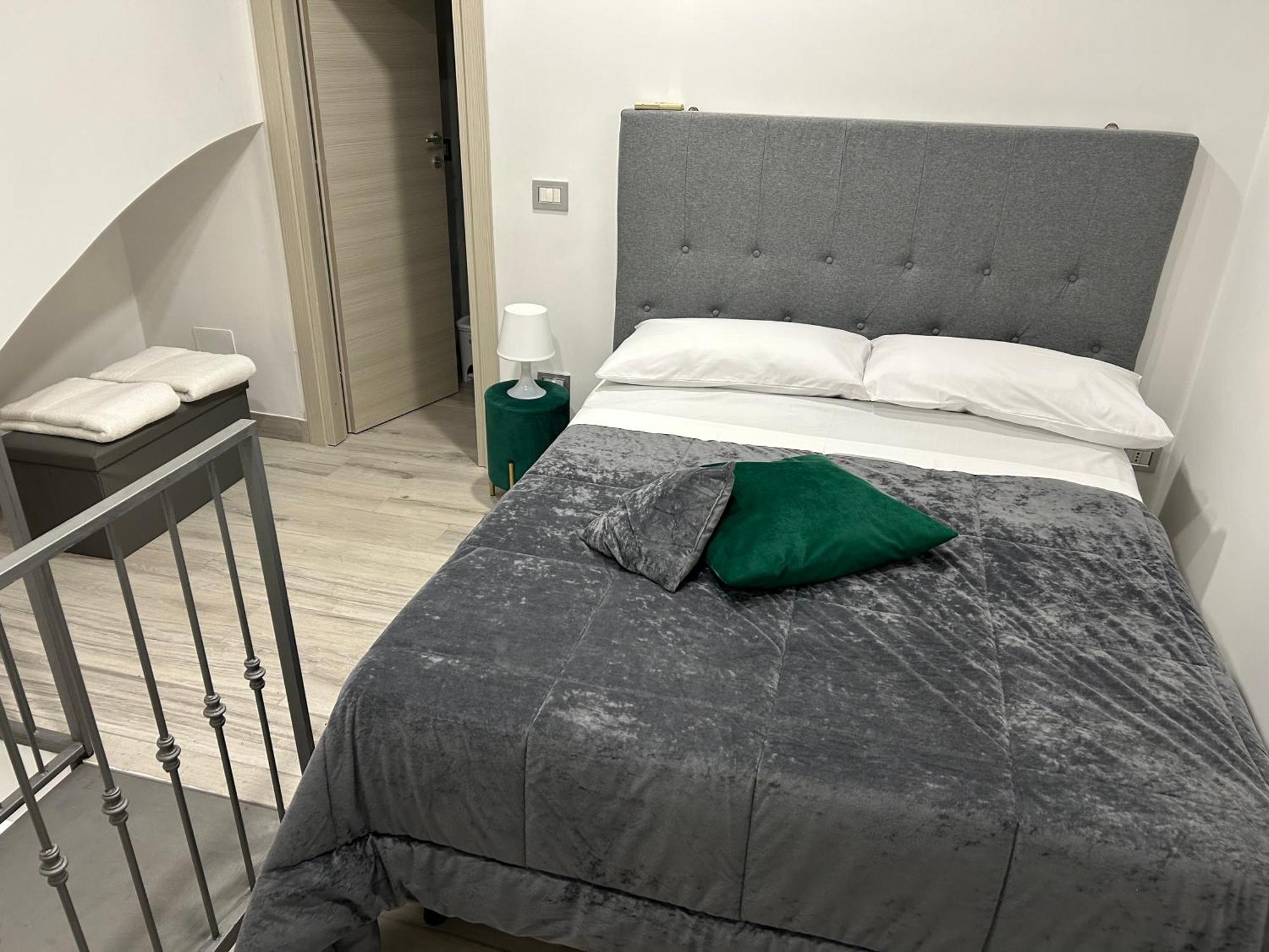 House Diva Apartment Napoli Bagian luar foto