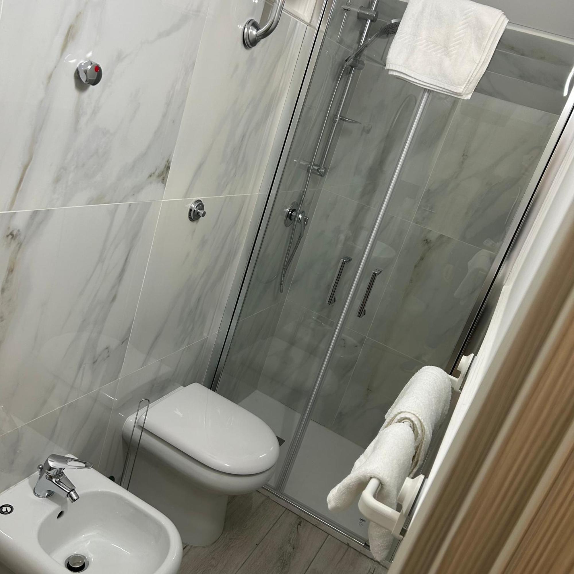 House Diva Apartment Napoli Bagian luar foto