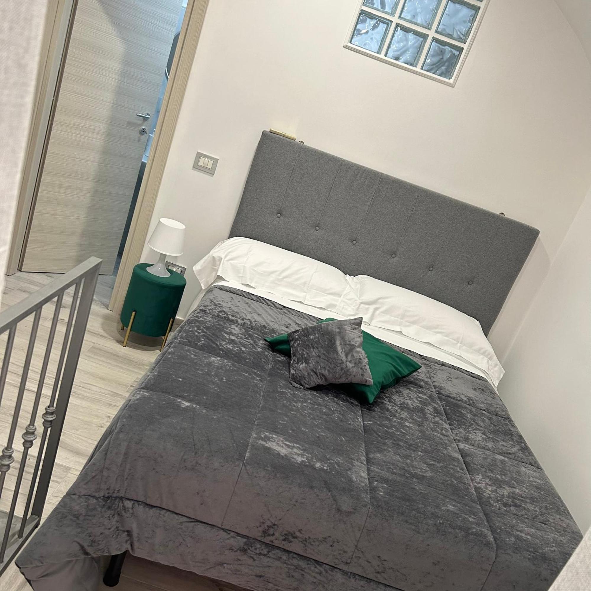 House Diva Apartment Napoli Bagian luar foto